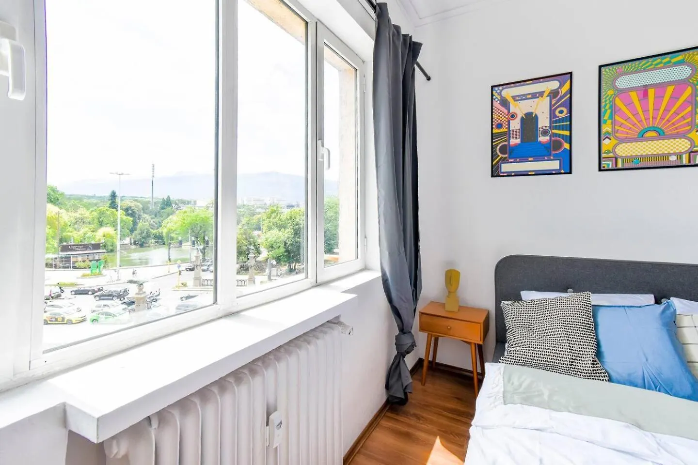 Super Fresh! 3Bdr Apartment In Sofia Center'S Artistic Area